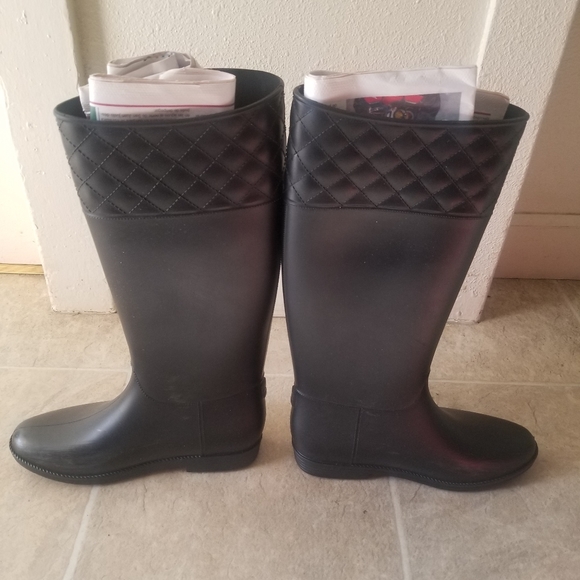 Rain Boots - Picture 2 of 4